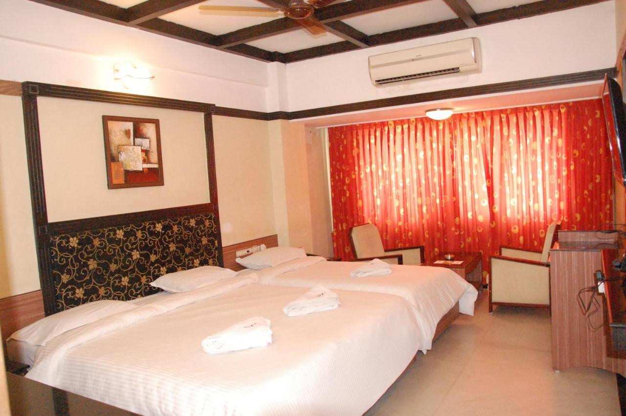 קוימבטור Hotel Blue Star מראה חיצוני תמונה