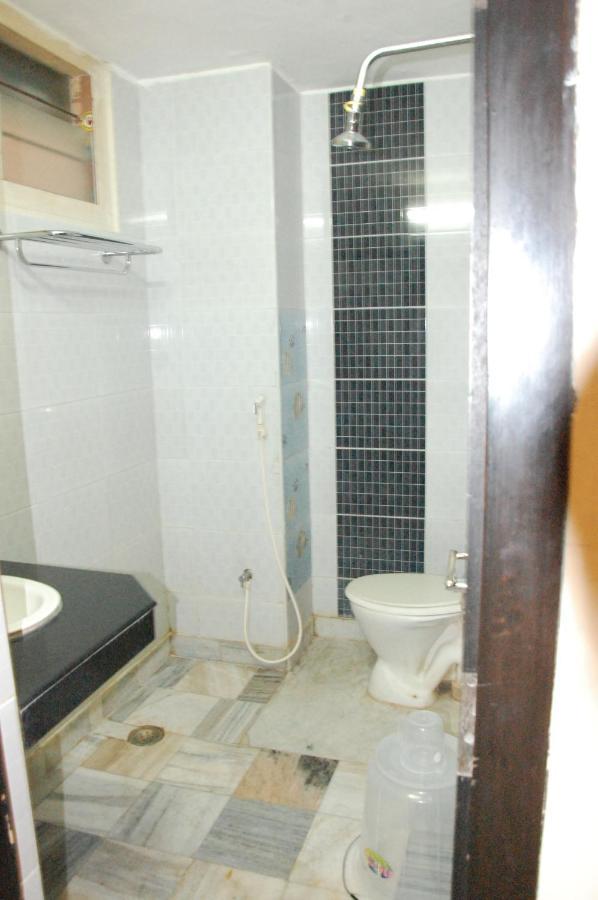 קוימבטור Hotel Blue Star מראה חיצוני תמונה