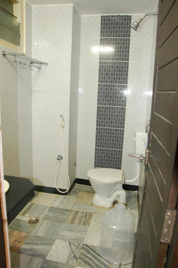 קוימבטור Hotel Blue Star מראה חיצוני תמונה