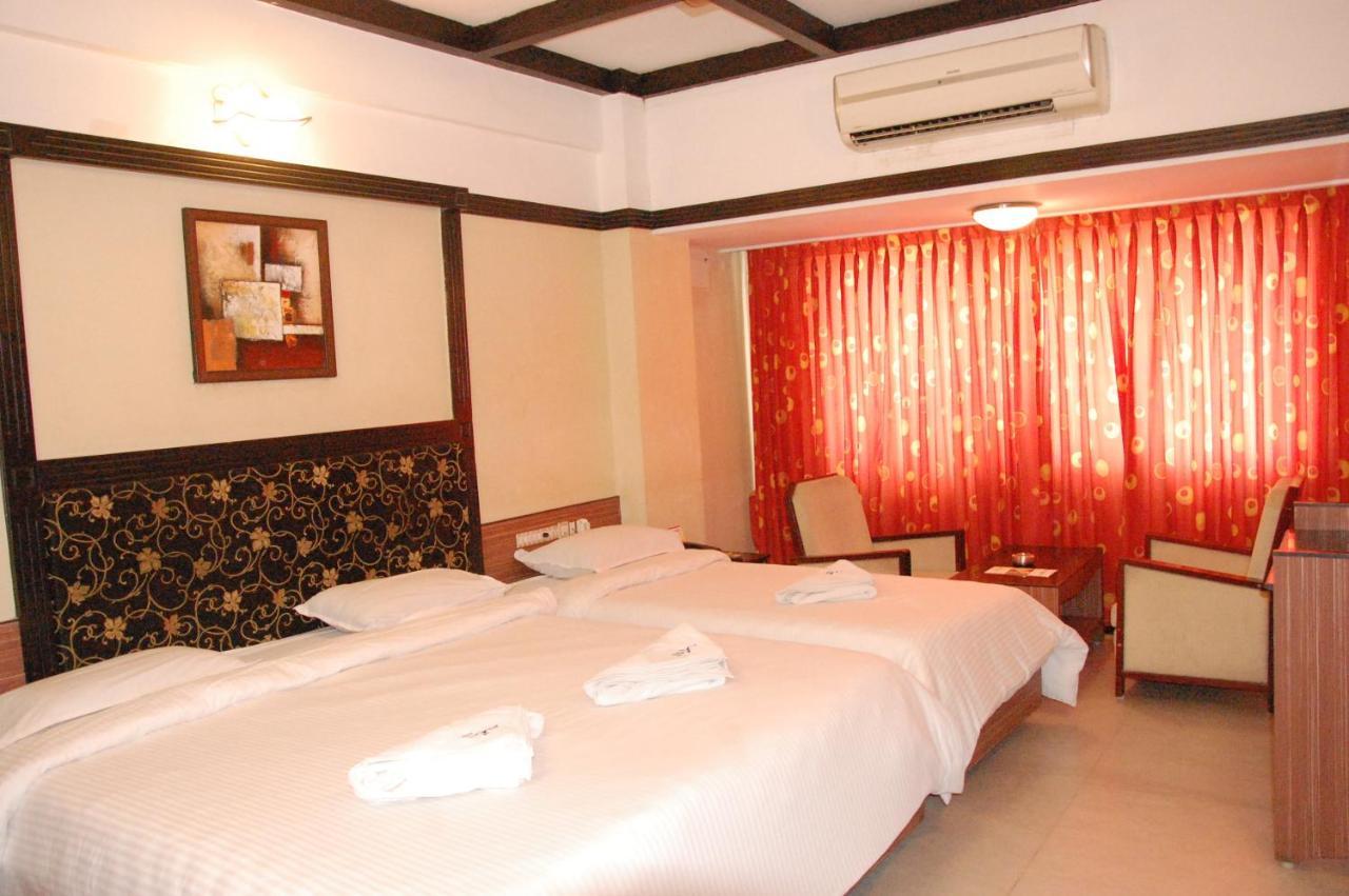 קוימבטור Hotel Blue Star מראה חיצוני תמונה