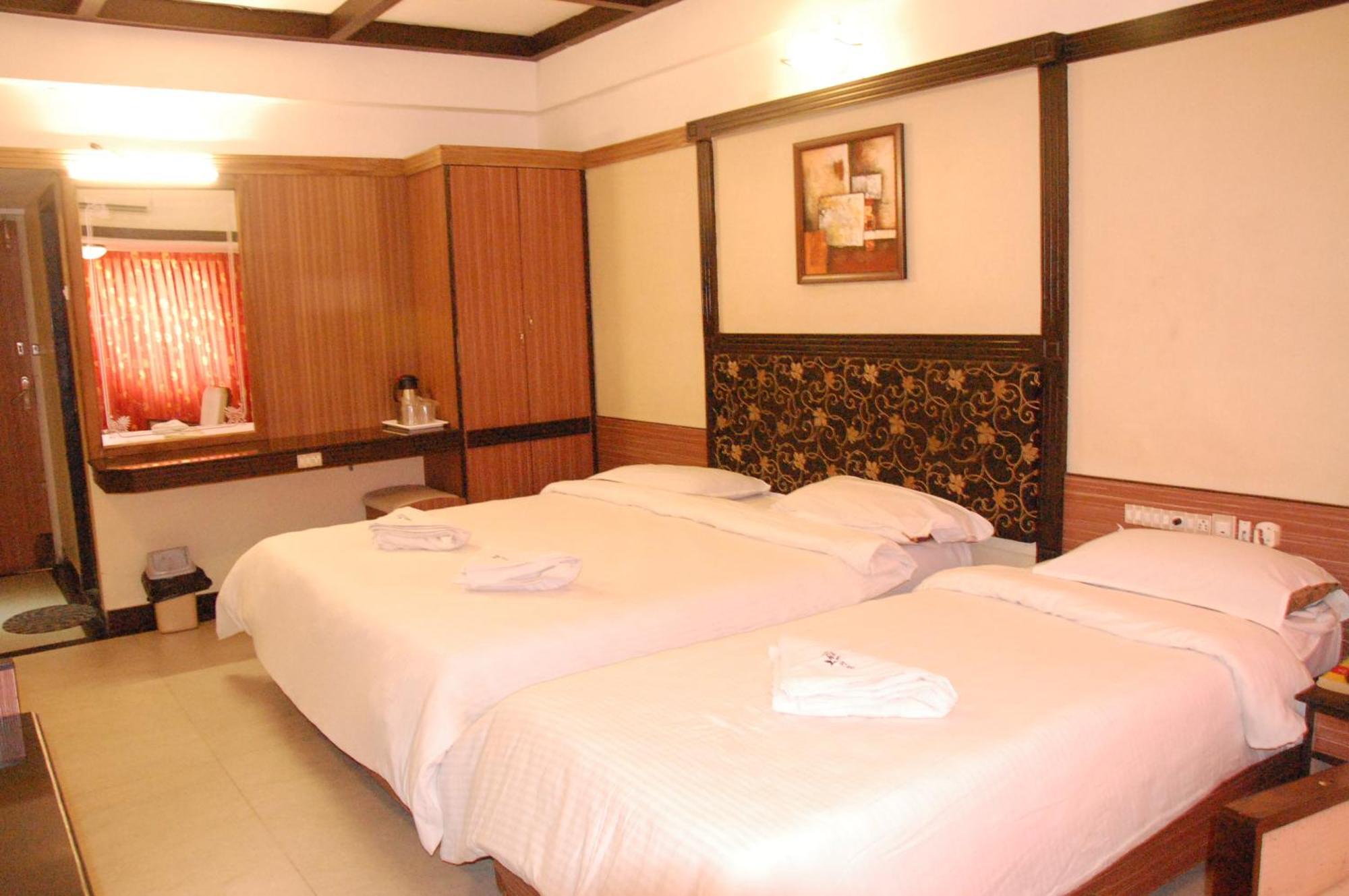 קוימבטור Hotel Blue Star מראה חיצוני תמונה